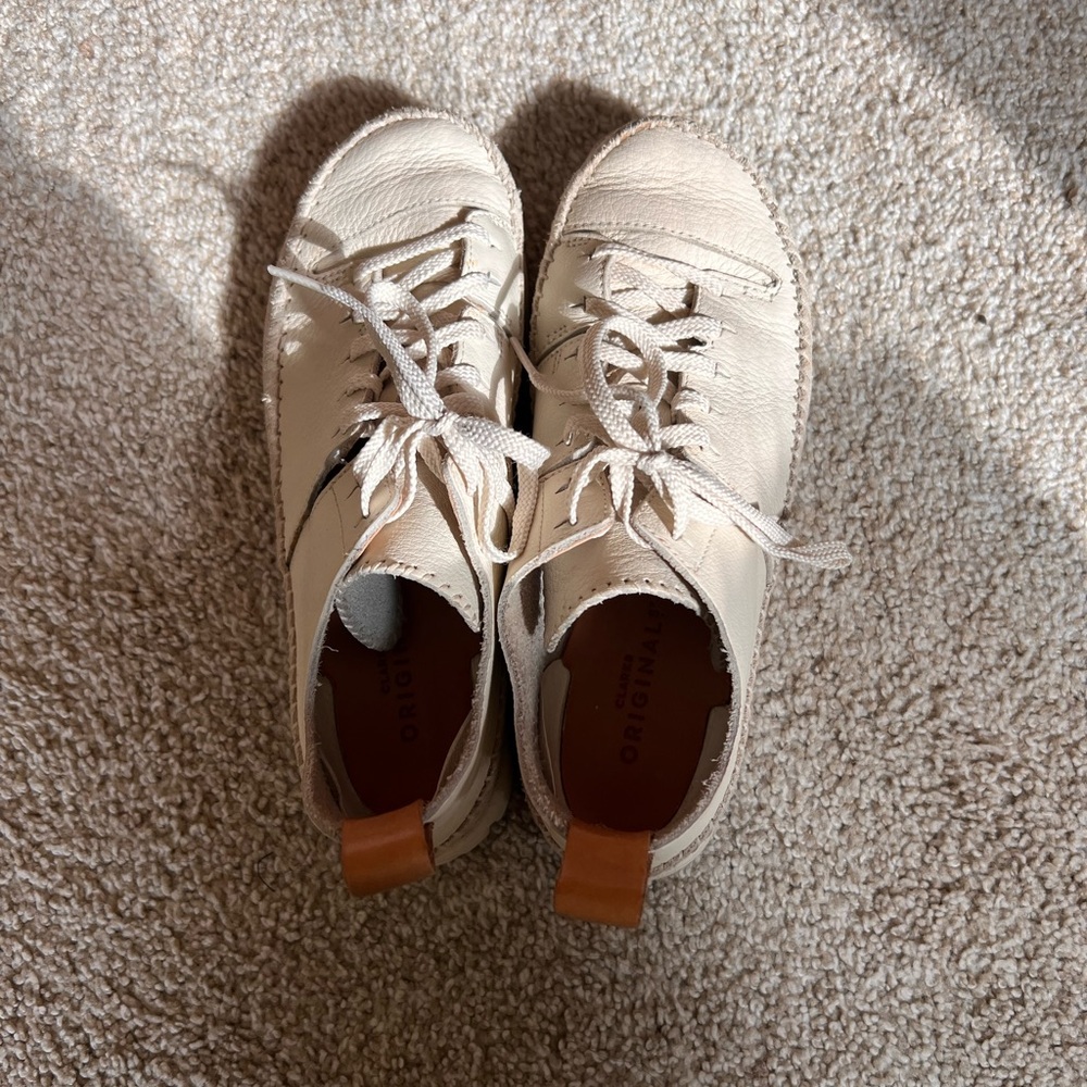 Clark’s leather sneakers EU size 37 - US 6.